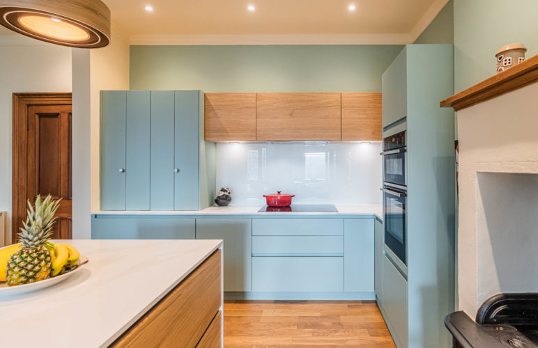 Caledonia Handle-less Smooth Painted Chamfered Northern Lights and Woodgrain