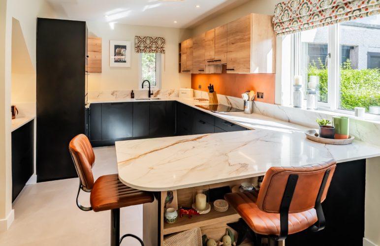 Fusion Structura Nero Oak